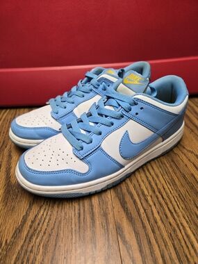 Nike Women's Low-Top Sneakers in Light Blue and White